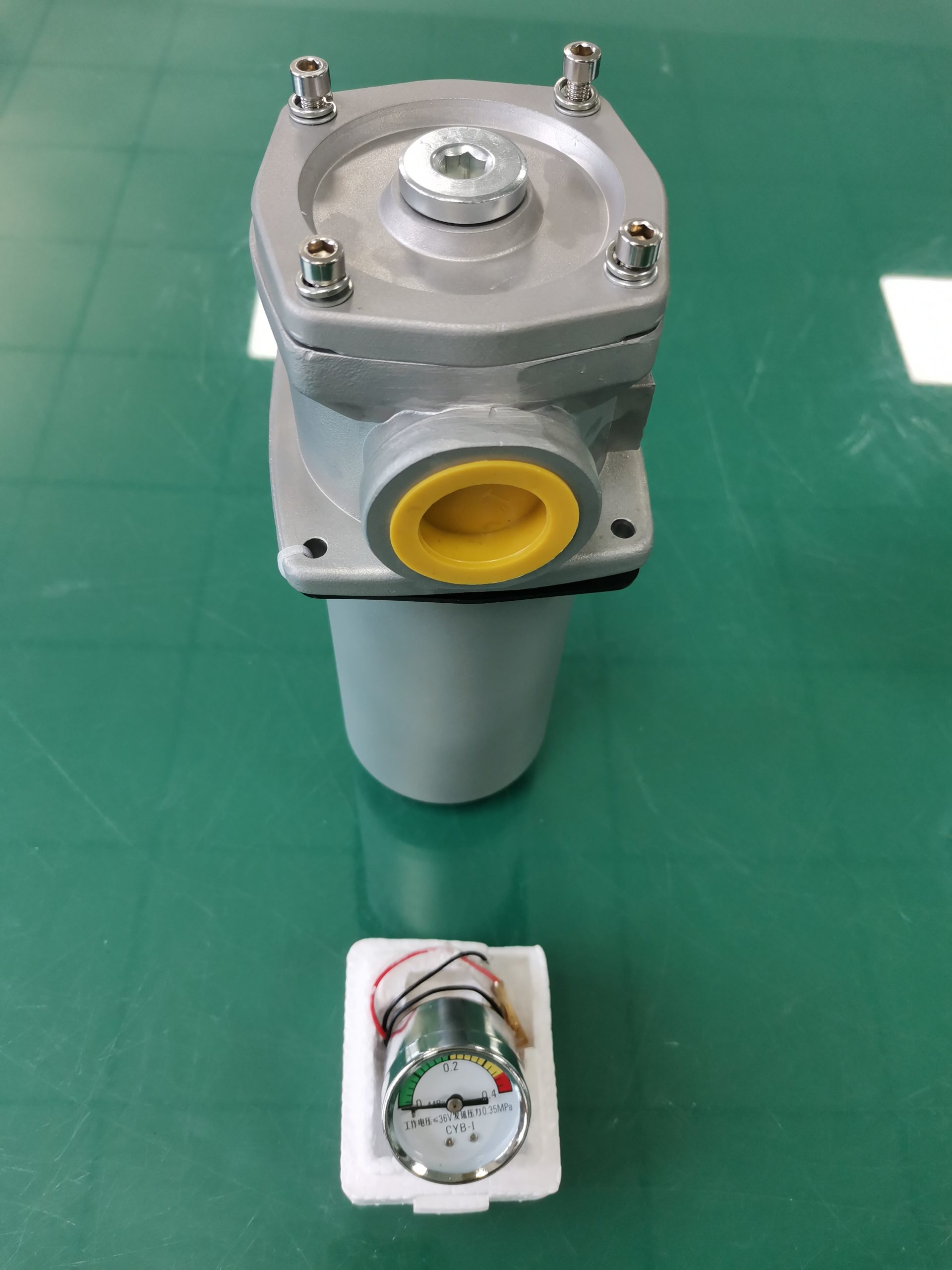 The function of hydraulic oil filter Zhongxin